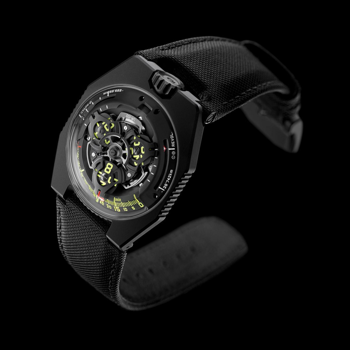 https://www.urwerk.com/sites/default/files/styles/square_ps/public/gallery/black-2.jpg?itok=ZoHspNsl